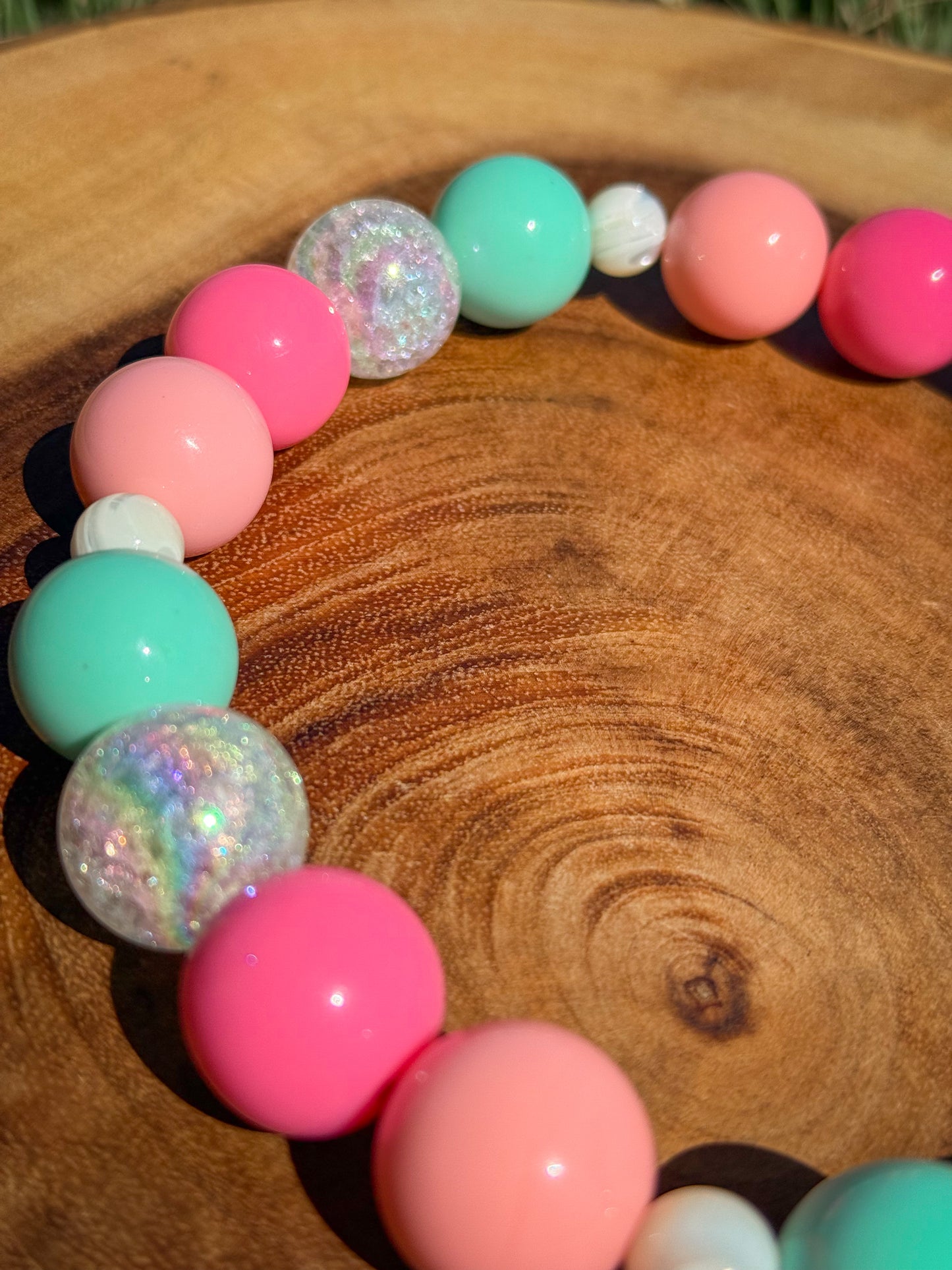 Coral Bay feat. Mother of Pearl Shell