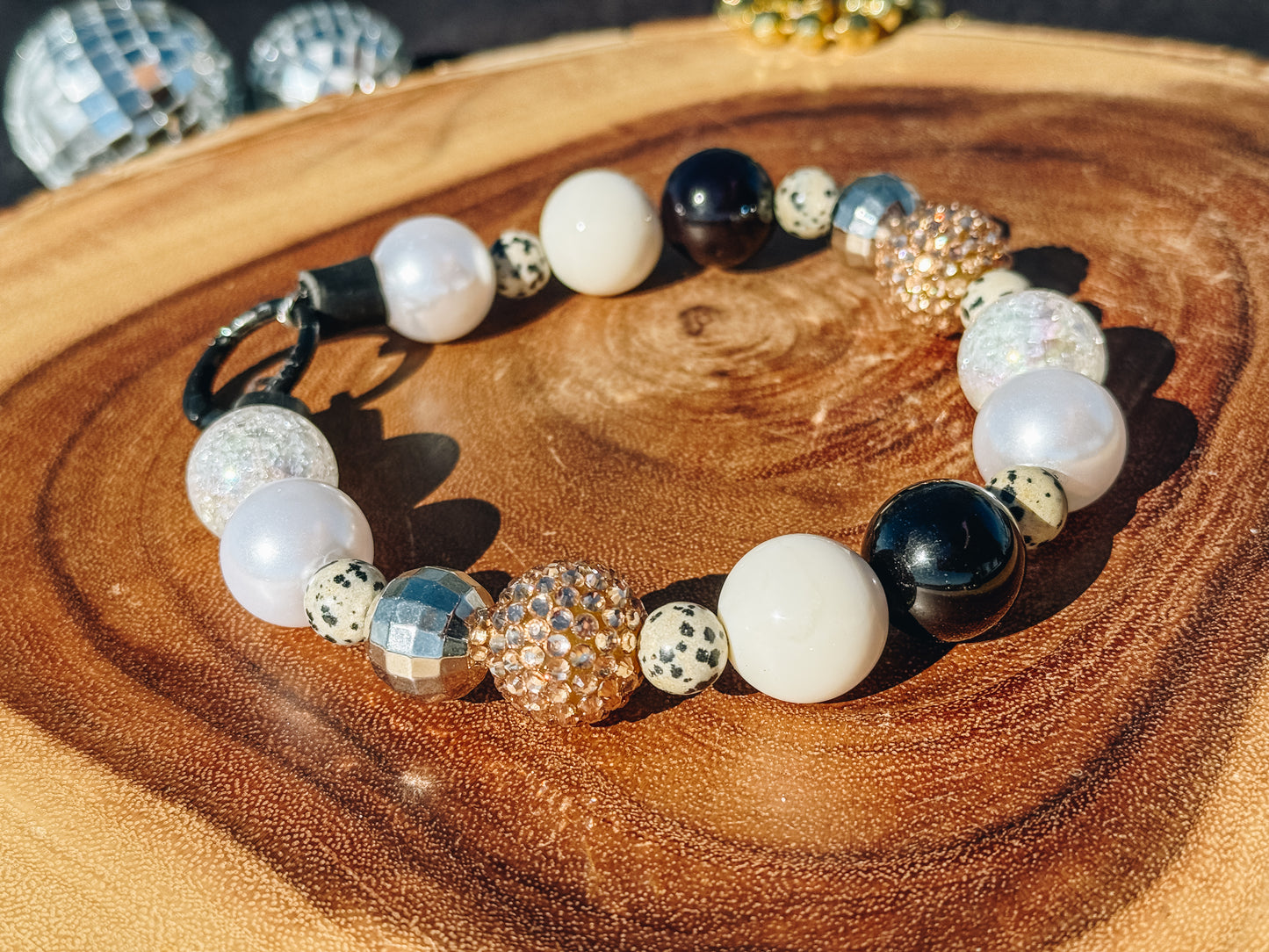 Champagne Hour feat. Dalmatian Jasper